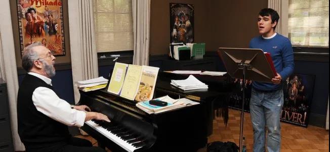 叮！@你有一个神级专业钢琴伴奏待签收